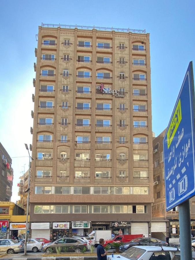 مفروشة تطل علي النيل مباشره Apartment